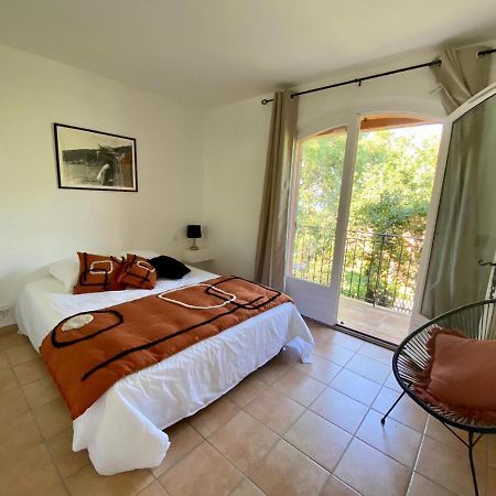 Villa Vue Mer Donnant Sur Le Golfe De St Tropez, 2 Chambres, 6 Pers, Piscine Commune Saint-Tropez Esterno foto